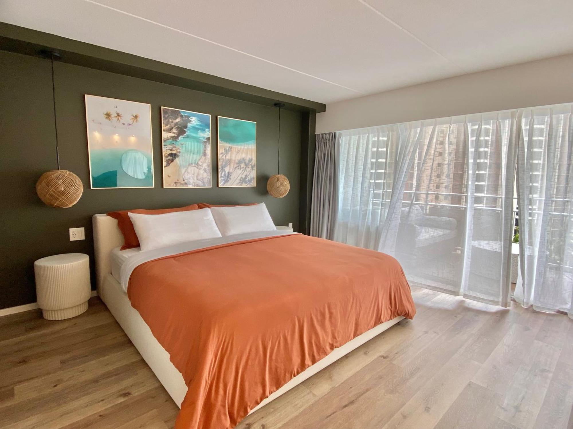 הונולולו Panoramic Oceanview Resort - Full Kitchen In Each Room, 2 Swimming Pools, Onsite Restaurants, Fireworks Every Friday מראה חיצוני תמונה