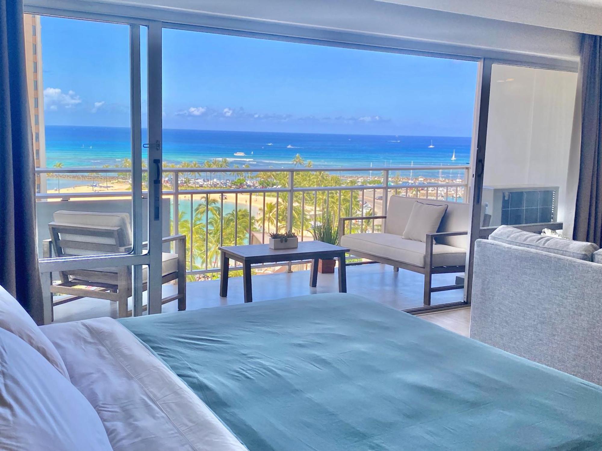 הונולולו Panoramic Oceanview Resort - Full Kitchen In Each Room, 2 Swimming Pools, Onsite Restaurants, Fireworks Every Friday מראה חיצוני תמונה