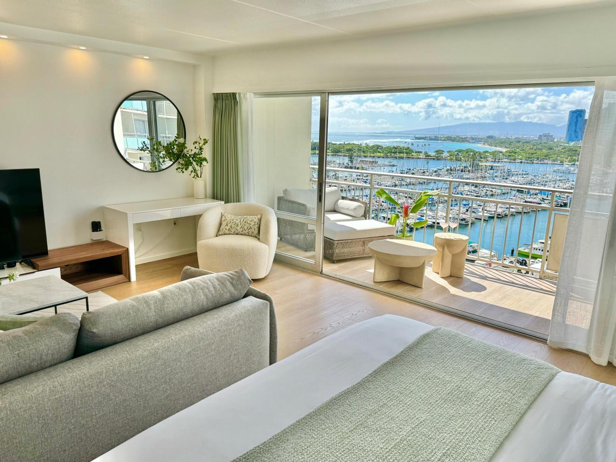 הונולולו Panoramic Oceanview Resort - Full Kitchen In Each Room, 2 Swimming Pools, Onsite Restaurants, Fireworks Every Friday מראה חיצוני תמונה