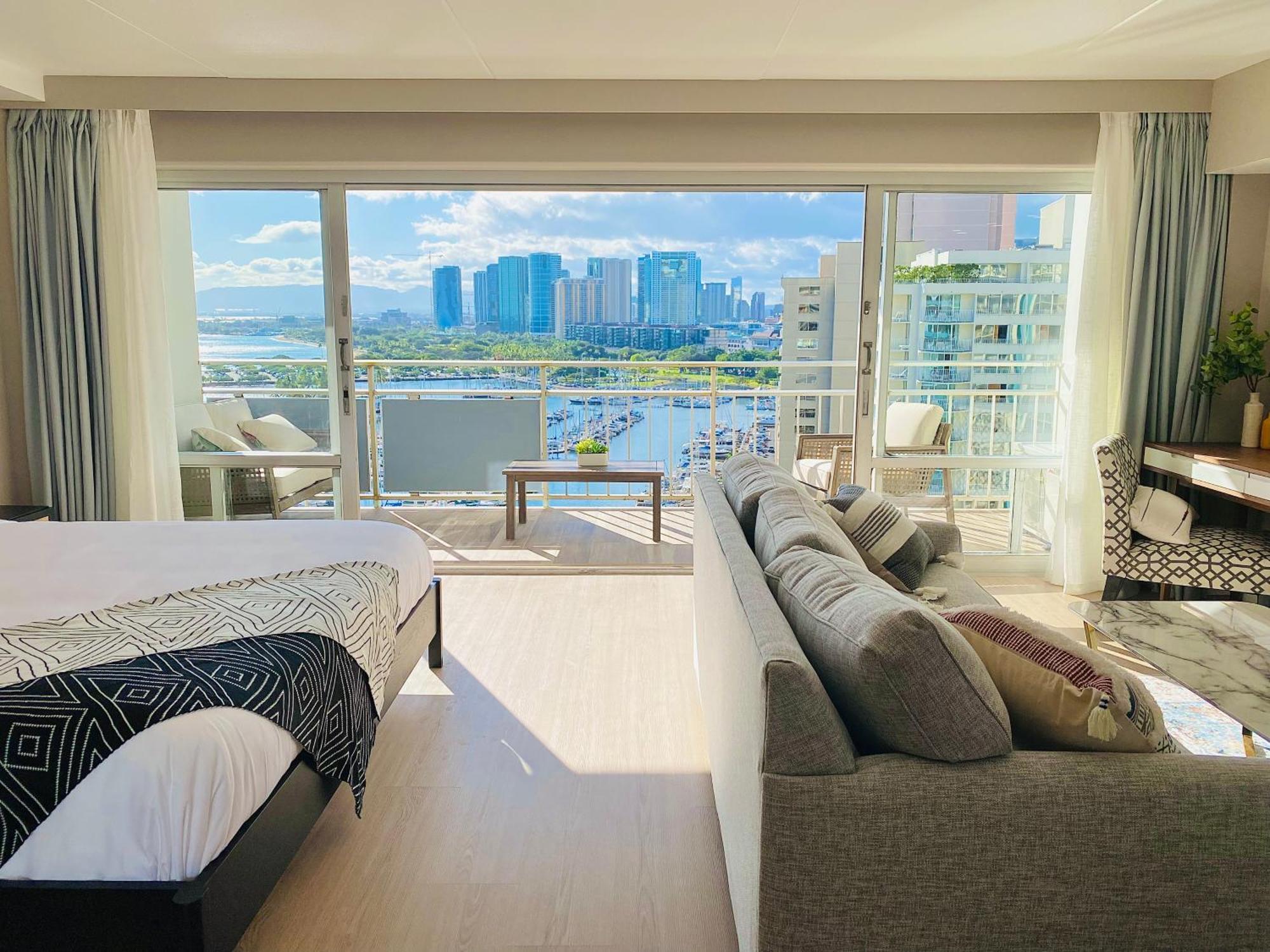 הונולולו Panoramic Oceanview Resort - Full Kitchen In Each Room, 2 Swimming Pools, Onsite Restaurants, Fireworks Every Friday מראה חיצוני תמונה