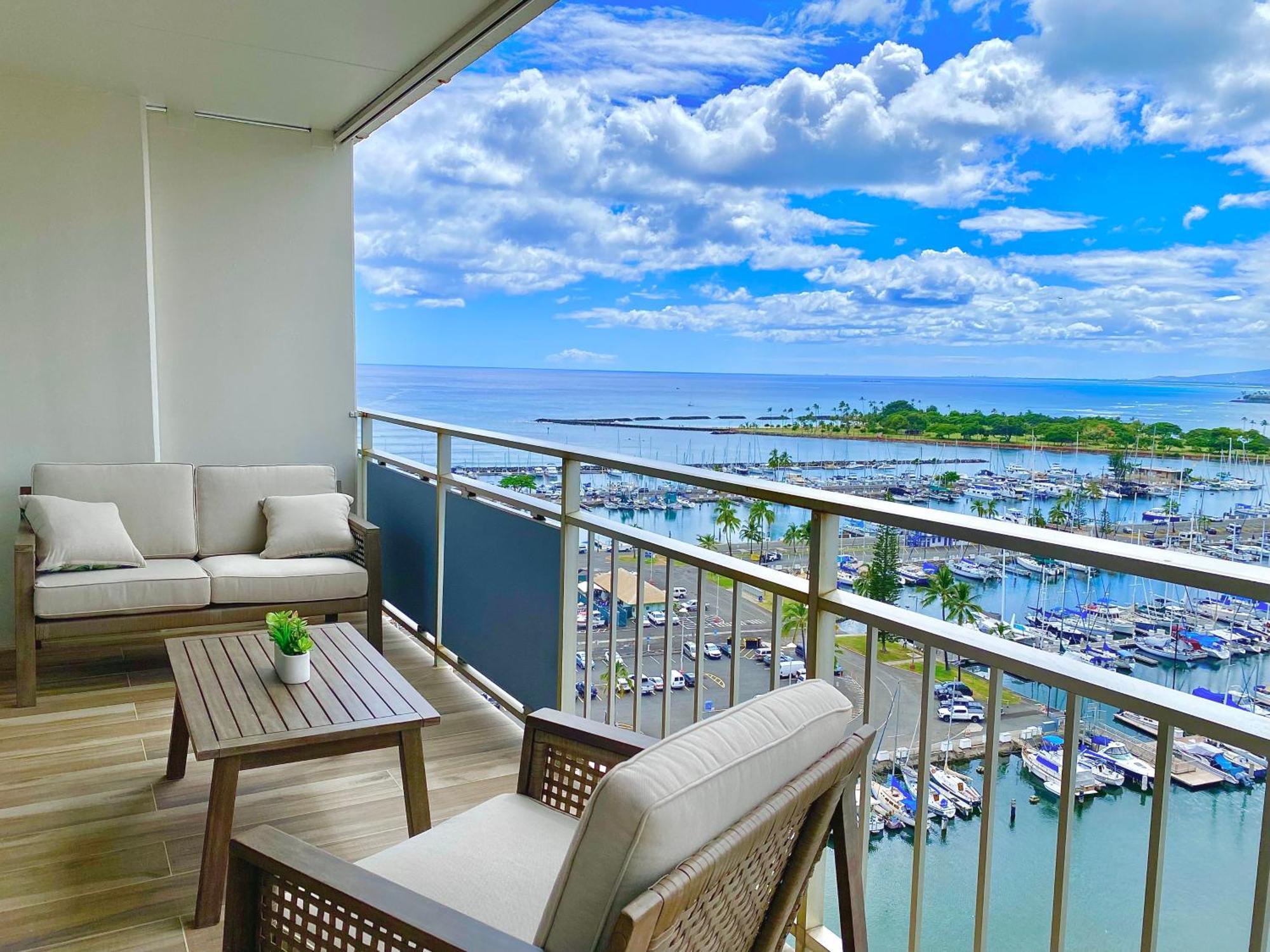 הונולולו Panoramic Oceanview Resort - Full Kitchen In Each Room, 2 Swimming Pools, Onsite Restaurants, Fireworks Every Friday מראה חיצוני תמונה