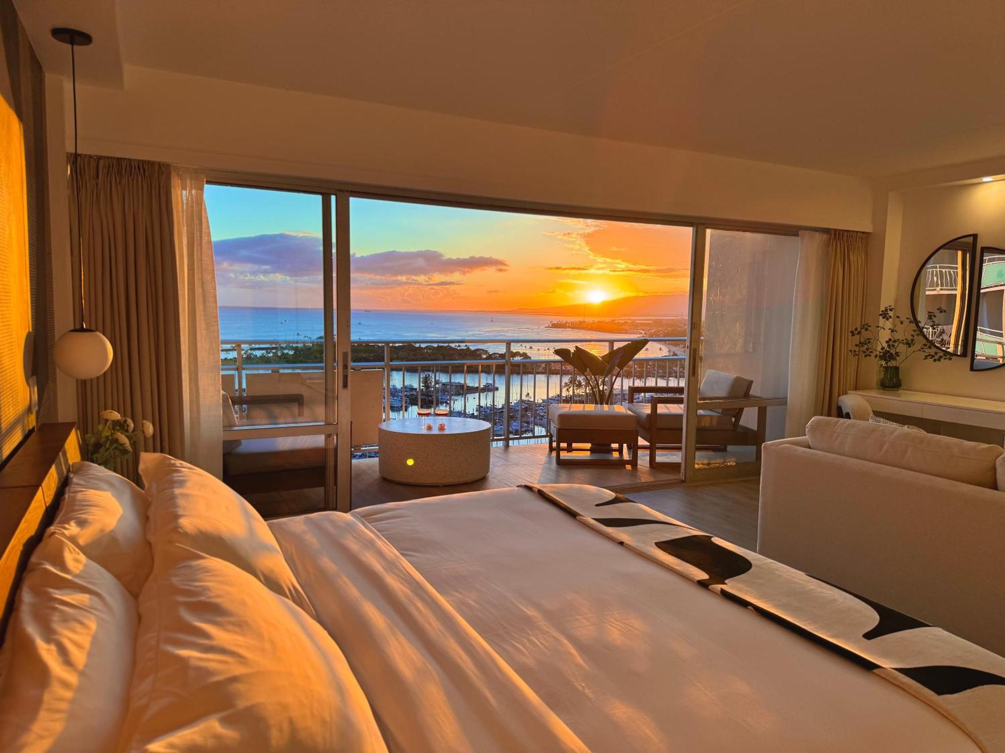 הונולולו Panoramic Oceanview Resort - Full Kitchen In Each Room, 2 Swimming Pools, Onsite Restaurants, Fireworks Every Friday מראה חיצוני תמונה