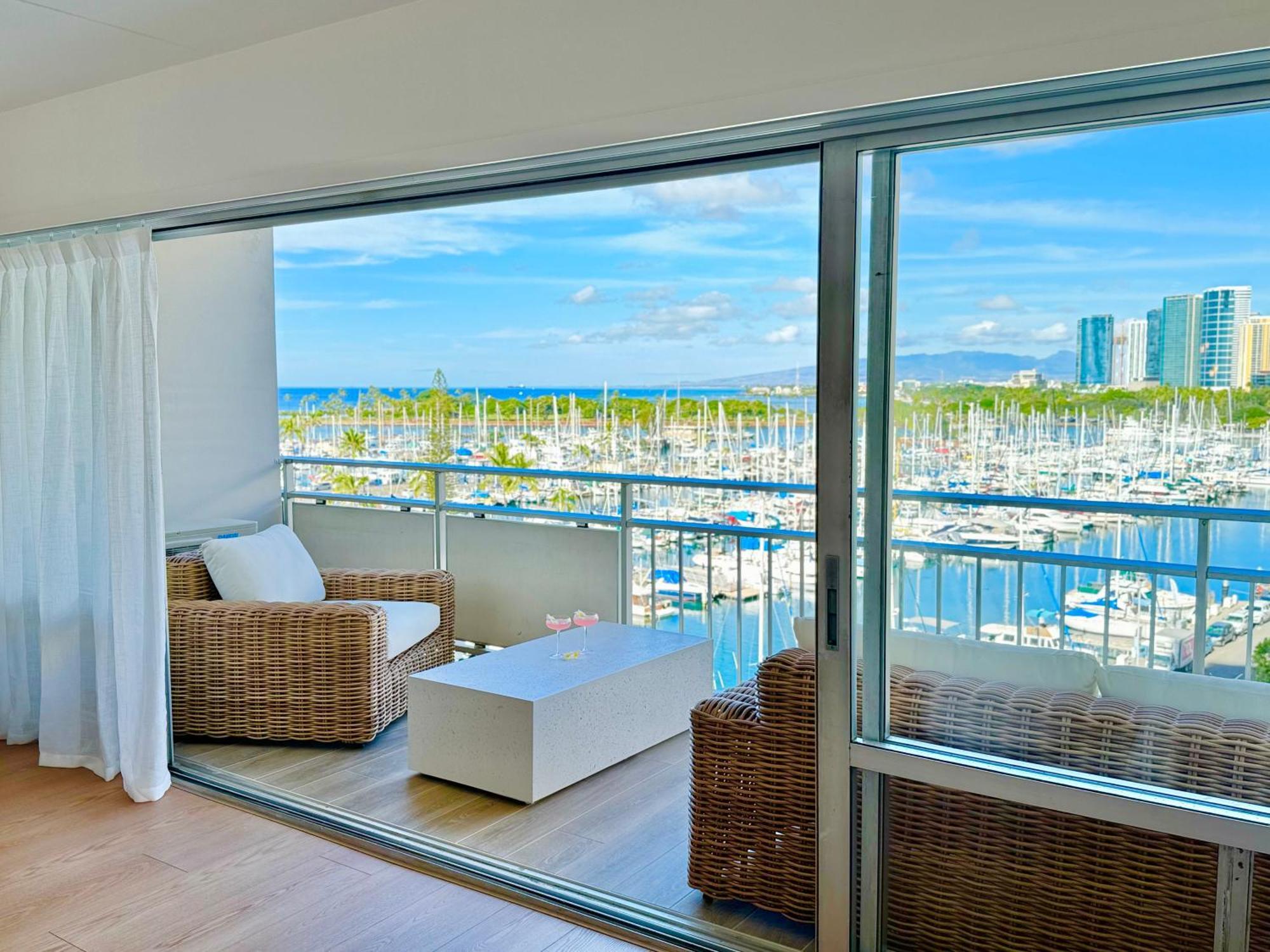 הונולולו Panoramic Oceanview Resort - Full Kitchen In Each Room, 2 Swimming Pools, Onsite Restaurants, Fireworks Every Friday מראה חיצוני תמונה